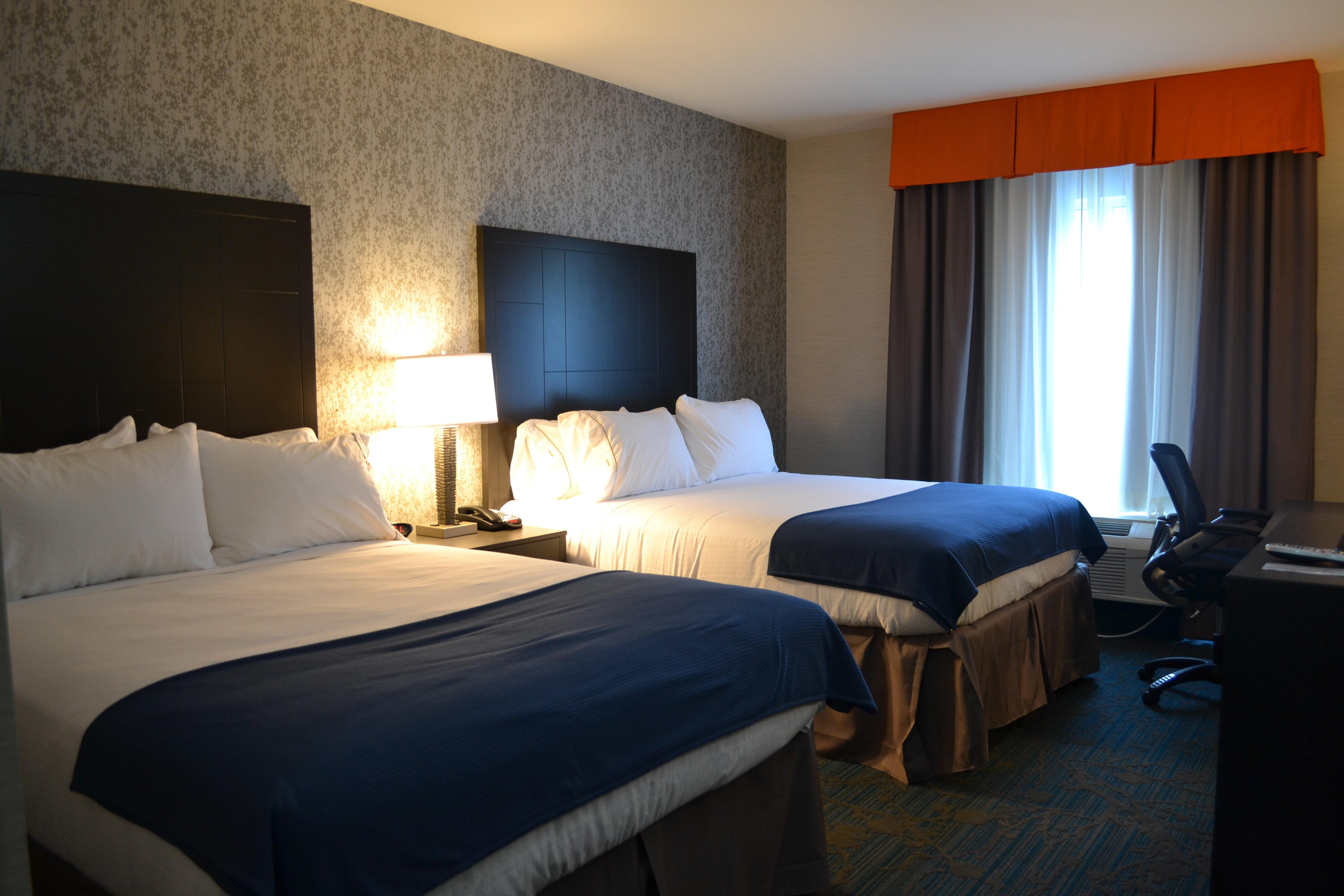 Holiday Inn Express Hotel & Suites Knoxville By Ihg Екстериор снимка